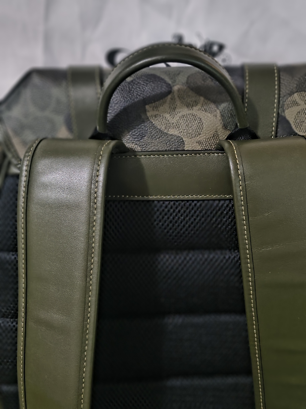 Coach Camo Leather Backpack Legacy Flap NWOT - Picture 9 of 16